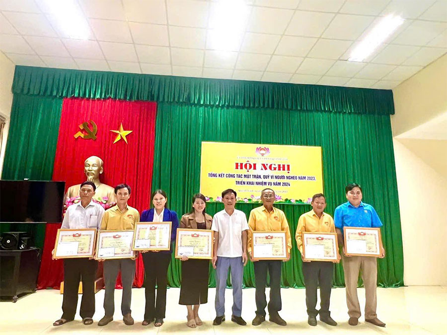 Tinh bột nghệ chất lượng tại Nghệ An