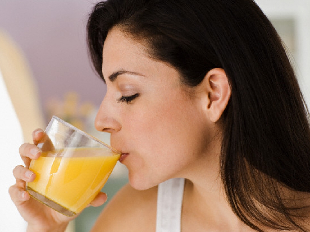 Nếu muốn tăng c&acirc;n, bạn h&atilde;y uống tinh bột nghệ sau bữa ăn